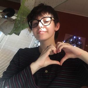 Meet your Posher, Kaylin